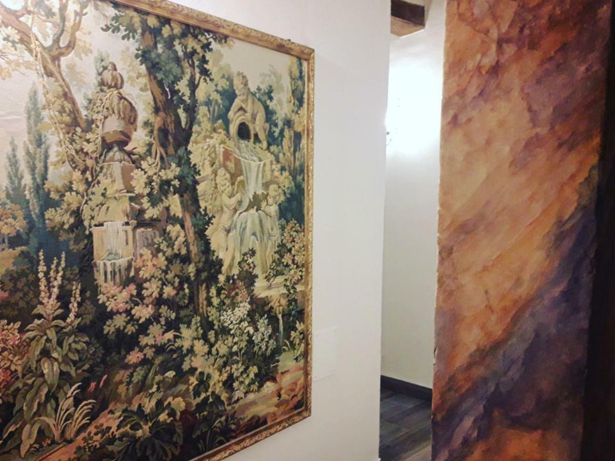 Affittacamere In Centro กุบบีโอ ภายนอก รูปภาพ